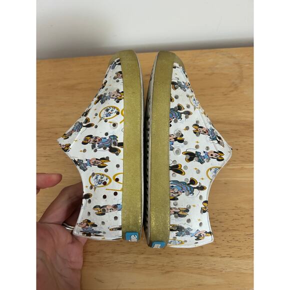 2022 Disney World x Native Minnie Mouse Slip-On Slide Shoes – Kids Size C10 - Picture 6 of 7